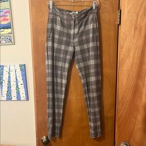 Betabrand women’s skinny dress pant yoga pants. Size small long.